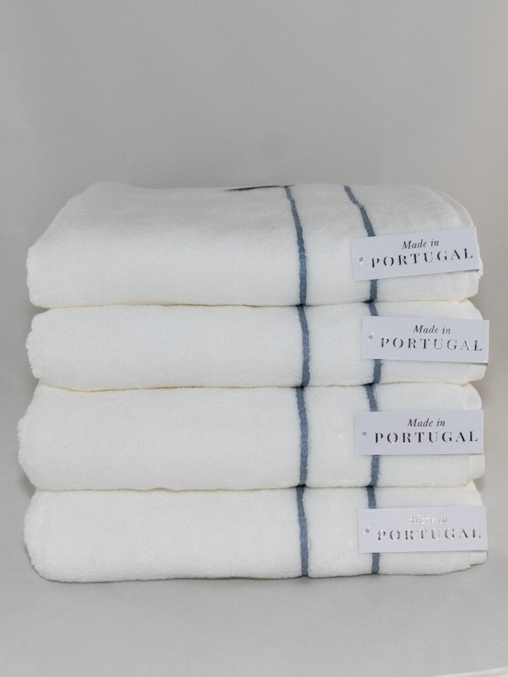 NWT 4Pc Felpinter Portugal White Luxury Bath Towels Blue Grey Embroidered Line